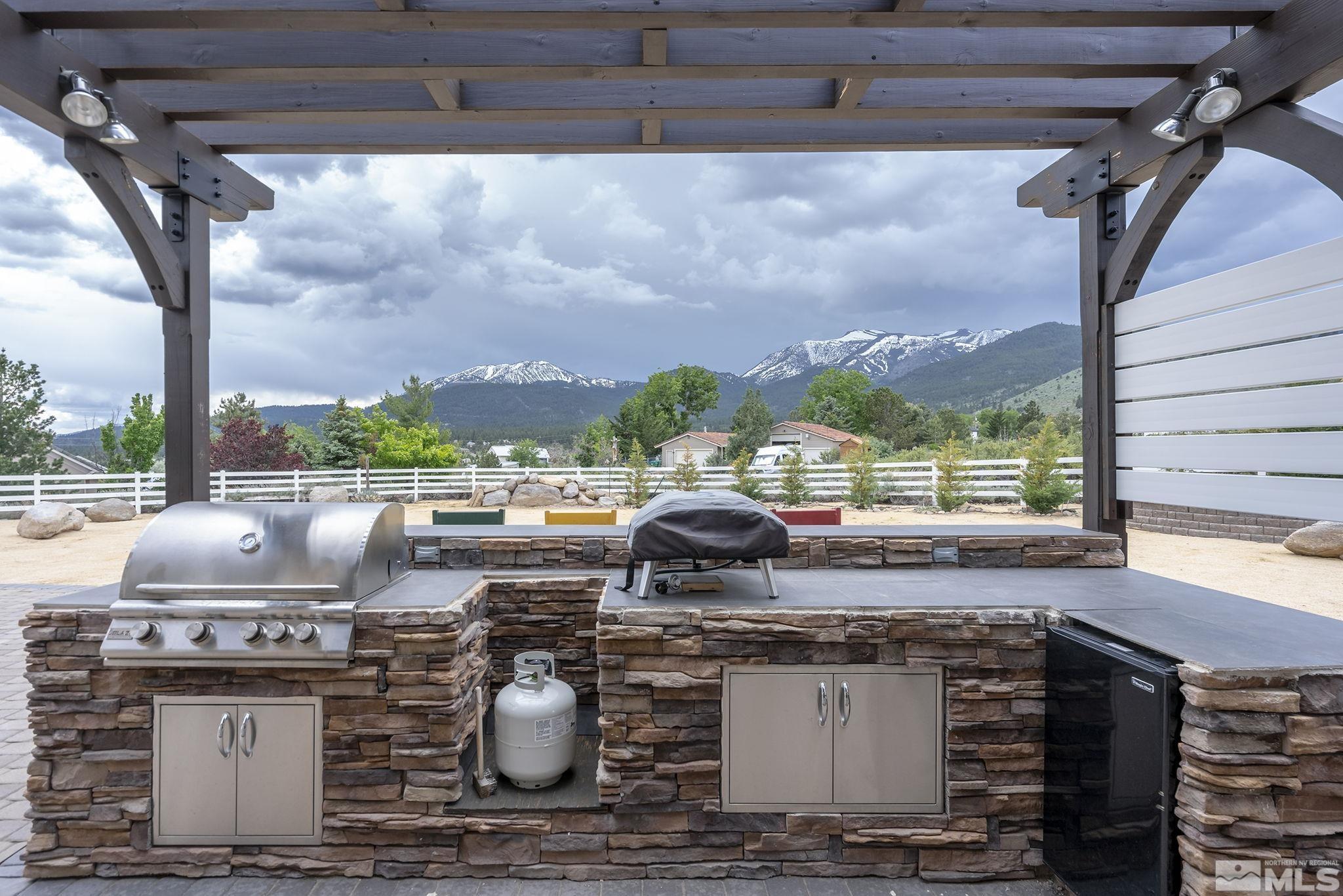 4935 Thompson Court Reno, NV 89511 - Photo 32 of 39 Photo 32