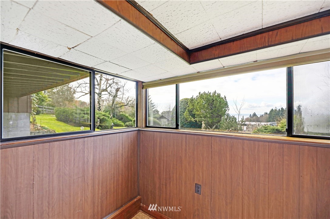 18763 Ridgefield Road Northwest Shoreline, WA 98177 - Photo 25 of 40 Gallery Image 25