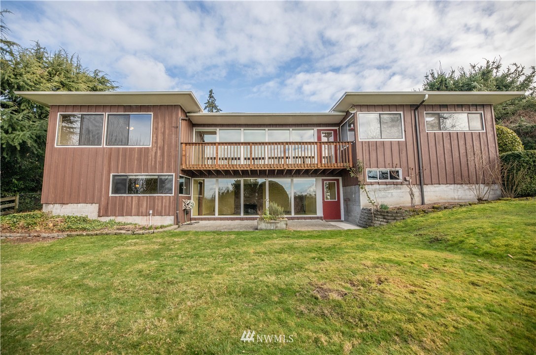 18763 Ridgefield Road Northwest Shoreline, WA 98177 - Photo 32 of 40 Gallery Image 32