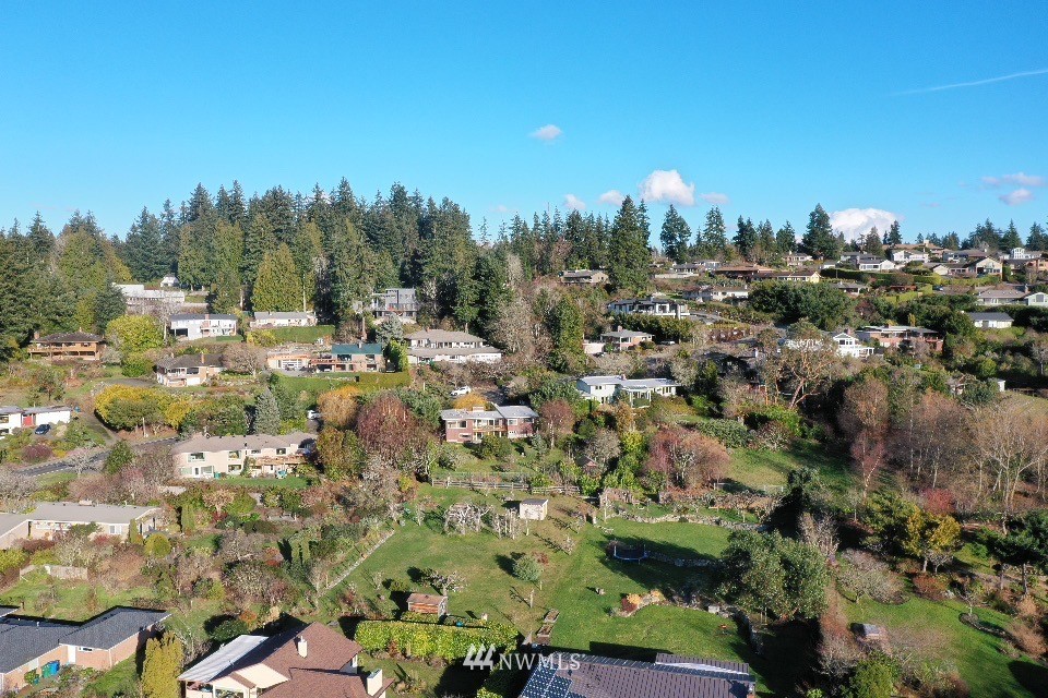 18763 Ridgefield Road Northwest Shoreline, WA 98177 - Photo 37 of 40 Gallery Image 37
