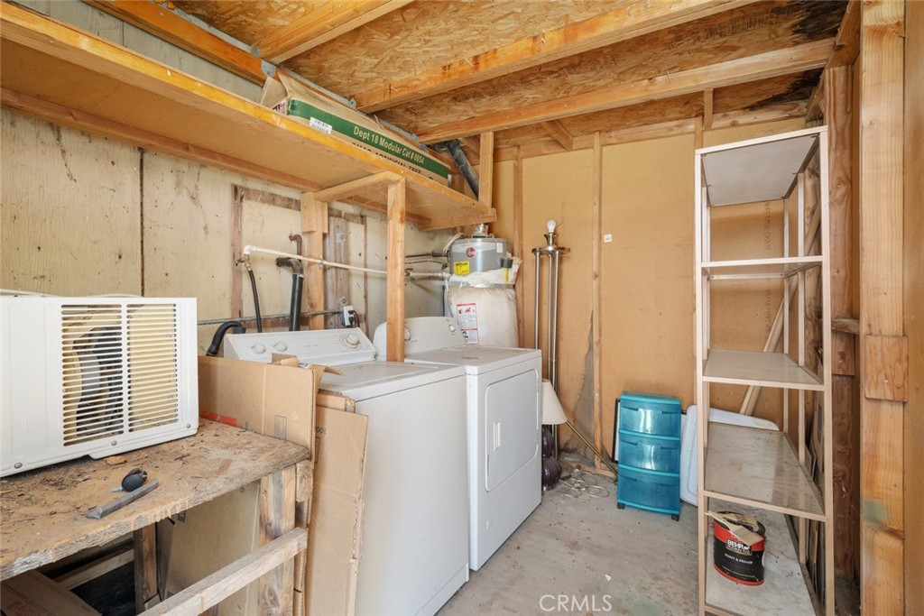 330 East Ormonde Road Arroyo Grande, CA 93420 - Photo 49 of 56 a utility room with dryer and washer