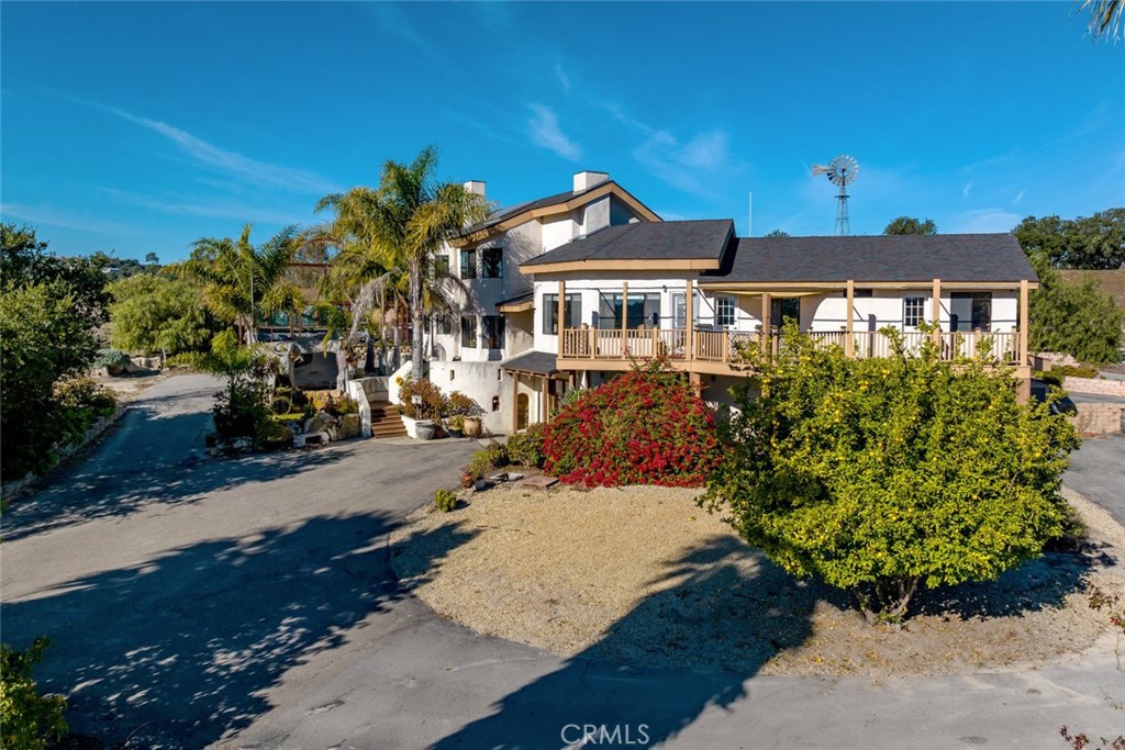 330 East Ormonde Road Arroyo Grande, CA 93420 - Photo 55 of 56 front view of a house with a yard
