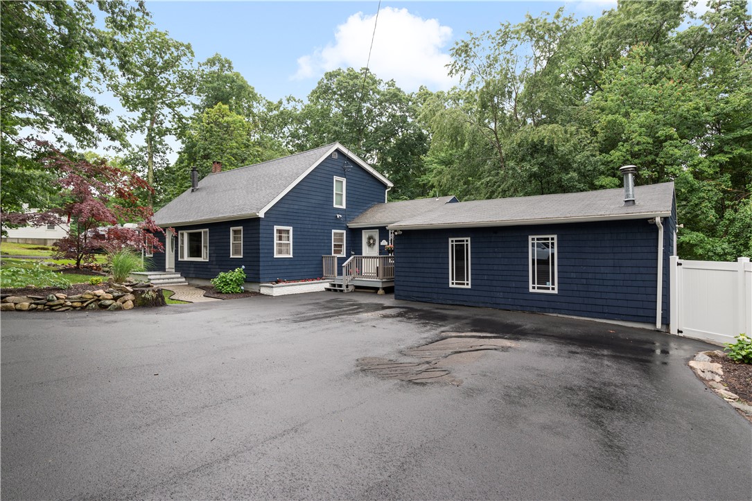 321 Cooper Hill Road Burrillville, RI 02839 - Photo 3 of 35