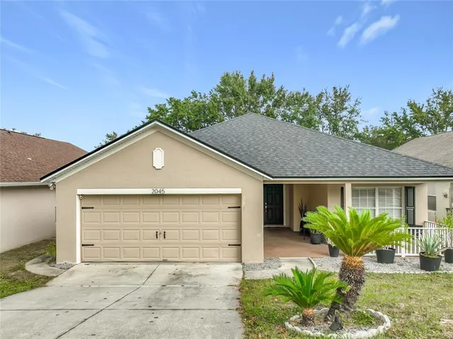 $328,000 | 2045 Newtown Road, Groveland, FL 34736