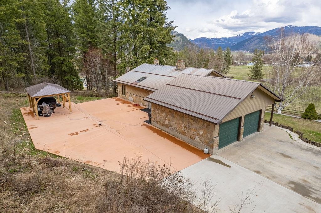 629 A Gold Creek Loop Road Colville, WA 99114 - Photo 3 of 46