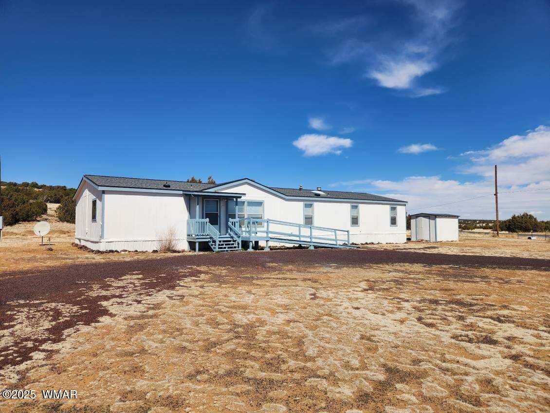 25 County Road Concho, AZ 85924 - Photo 7 of 37 1742125793598