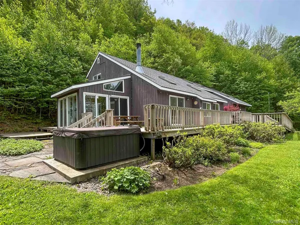 $625,000 | 620 Mohican Trail, Arkville, NY 12441