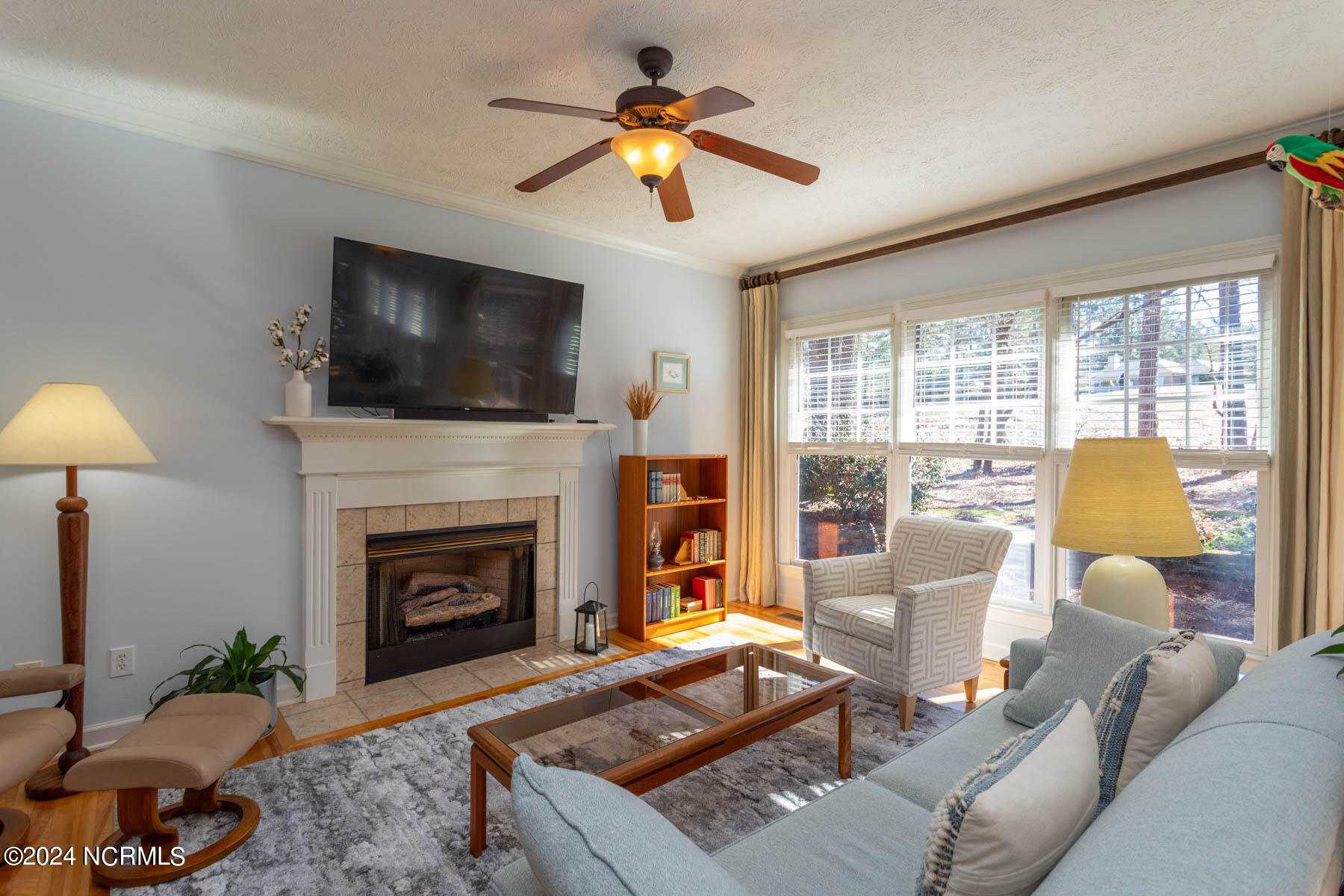 12 McNish Road Southern Pines, NC 28387 - Photo 13 of 33 family room1