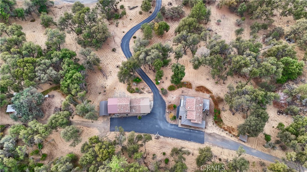 3692 Manzanita Road Mariposa, CA 95338 - Photo 67 of 71 an aerial view of a house with a yard basket ball court