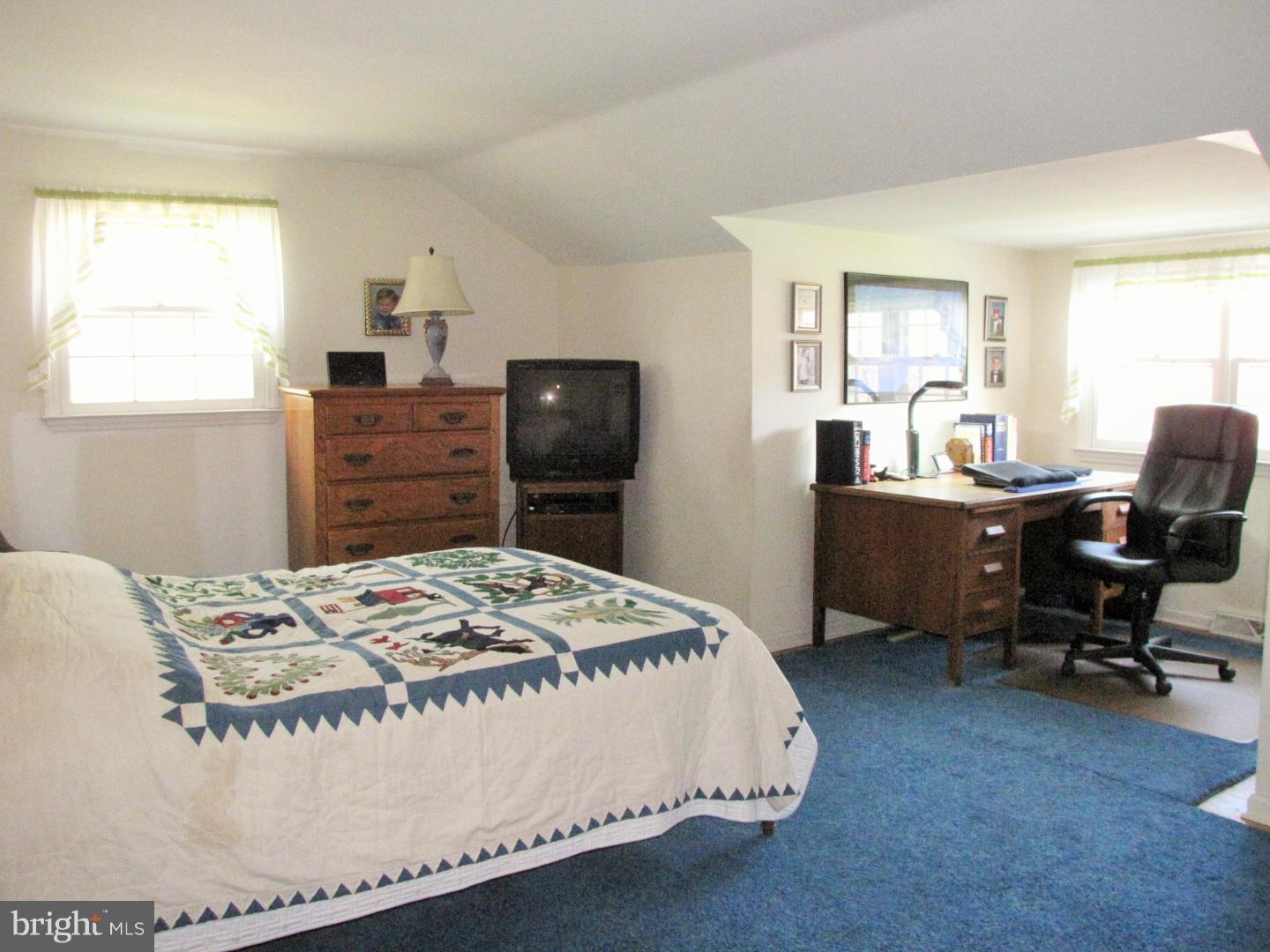 718 Ciderbrook Road Hockessin, DE 19707 - Photo 12 of 19 Bedroom - Main