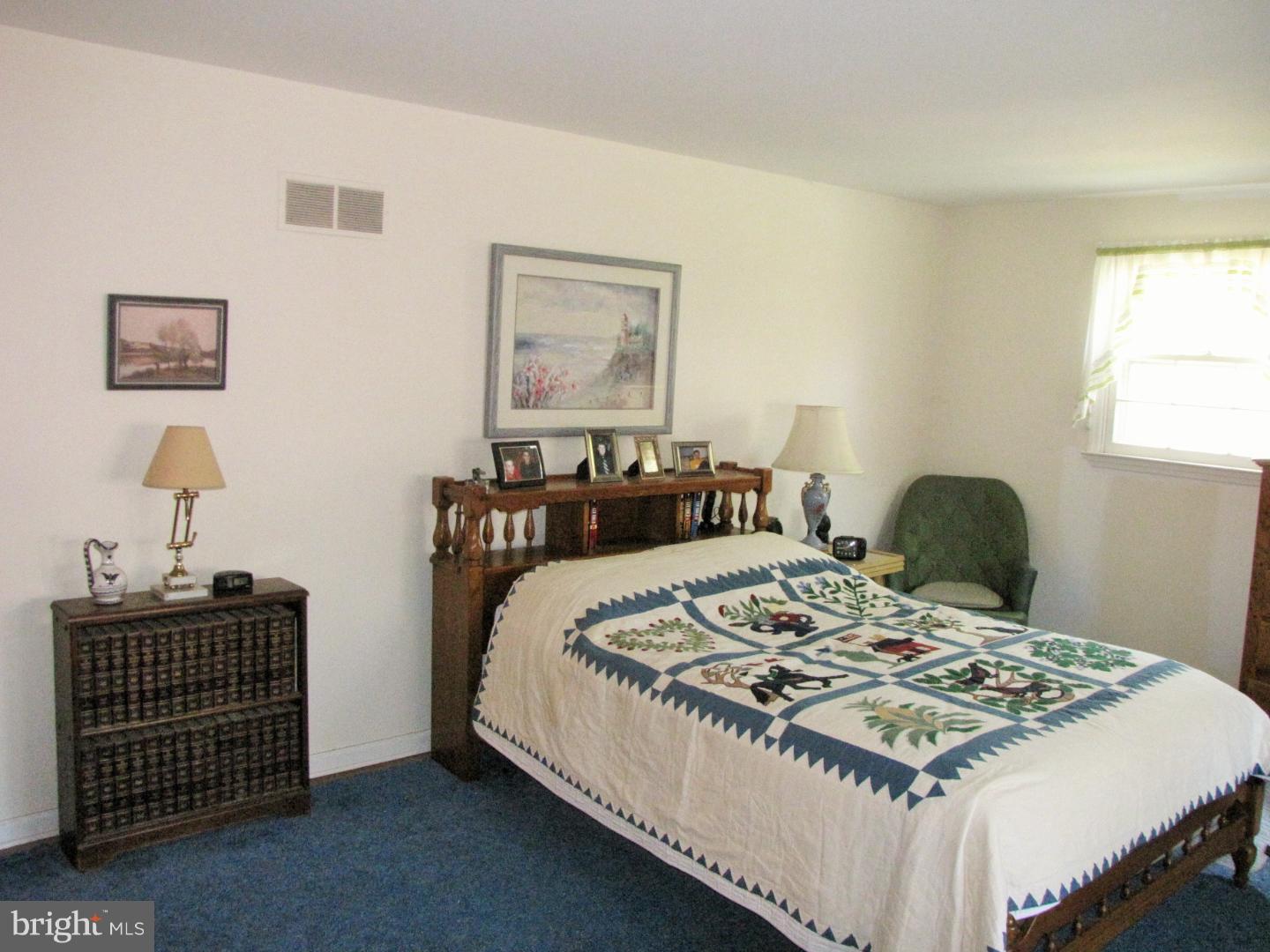 718 Ciderbrook Road Hockessin, DE 19707 - Photo 13 of 19 Bedroom - Main