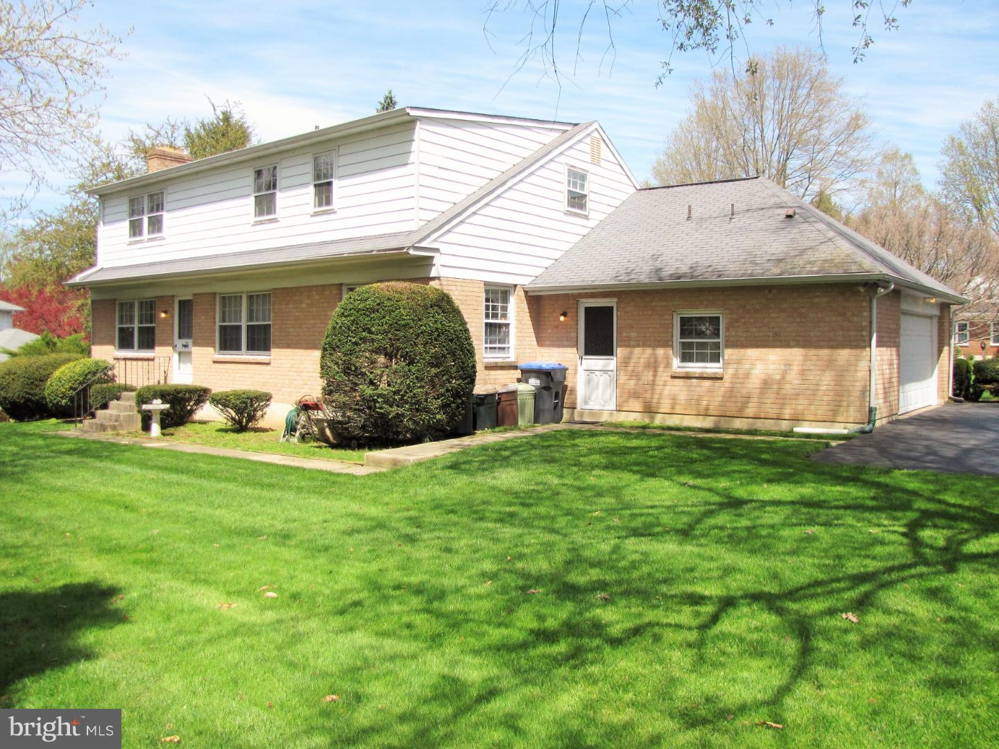 718 Ciderbrook Road Hockessin, DE 19707 - Photo 3 of 19 Exterior Back