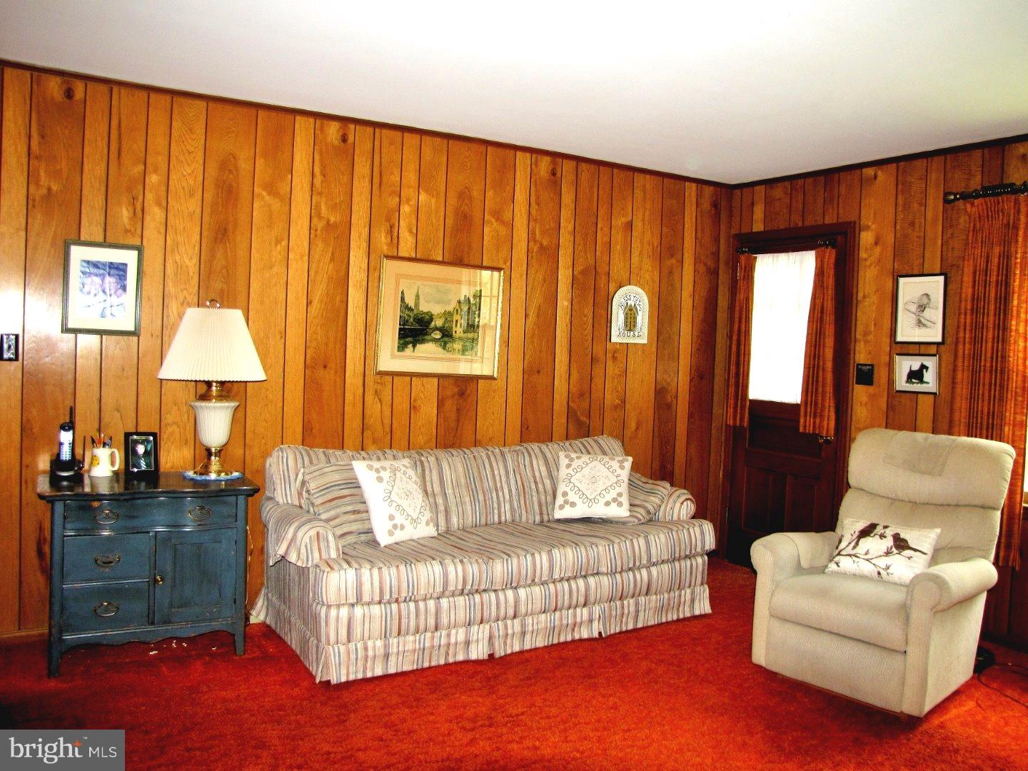 718 Ciderbrook Road Hockessin, DE 19707 - Photo 8 of 19 Family Room