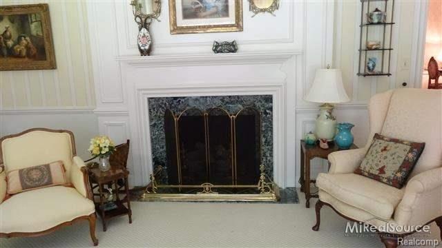 41 Warner Road Grosse Pointe, MI 48236 - Photo 5 of 23 7.jpg