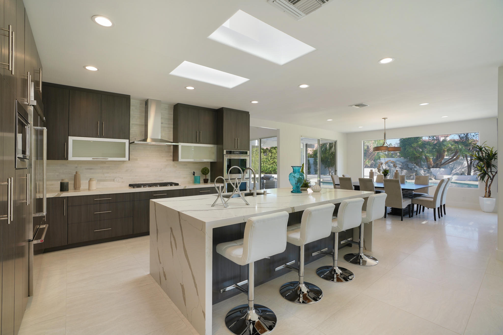 5 Clancy Lane South Rancho Mirage, CA 92270 - Photo 1 of 43 Photo-18