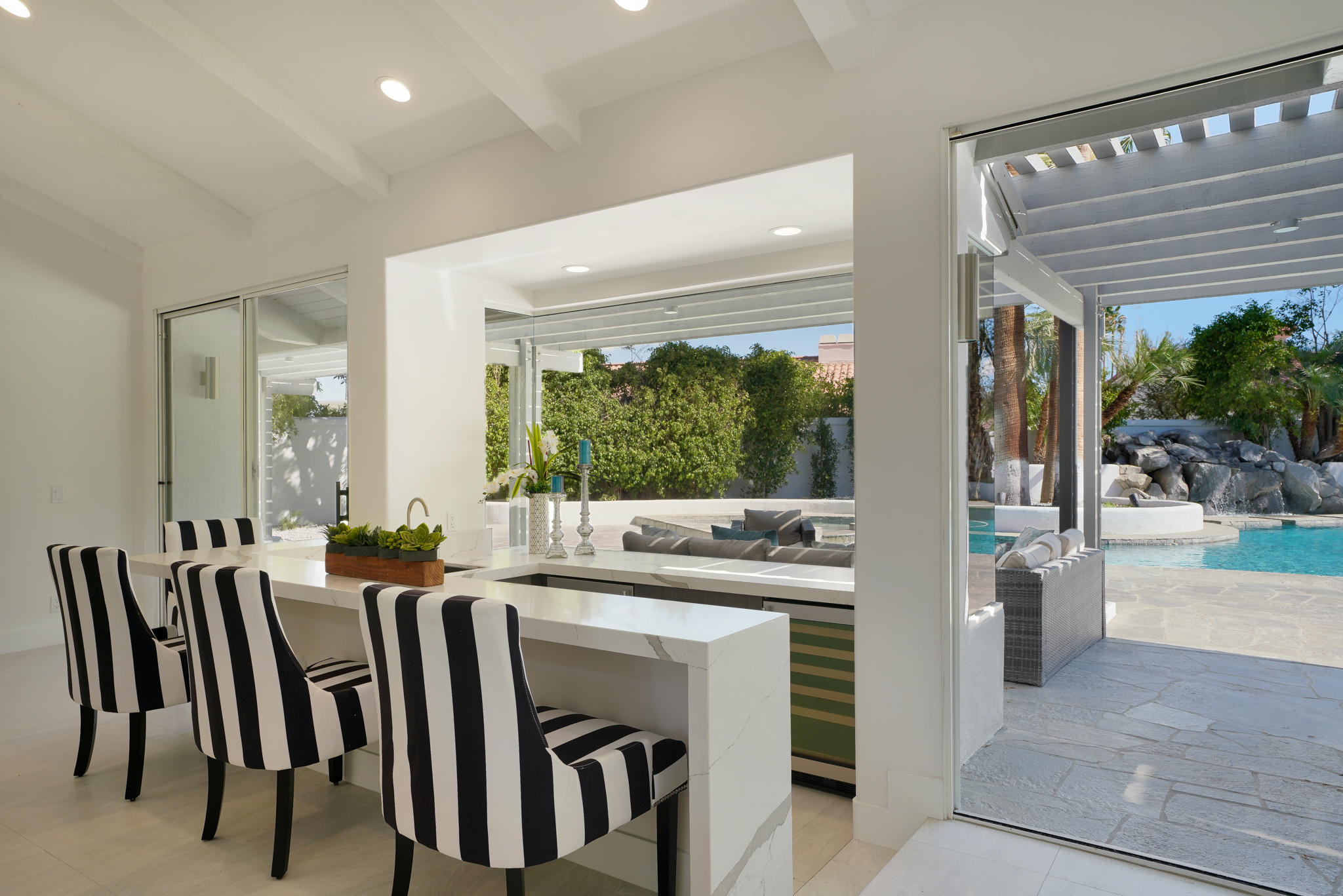 5 Clancy Lane South Rancho Mirage, CA 92270 - Photo 12 of 43 Photo-13