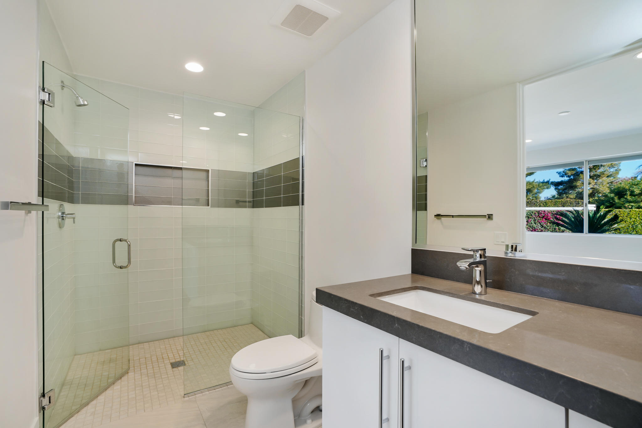 5 Clancy Lane South Rancho Mirage, CA 92270 - Photo 26 of 43 Photo-43