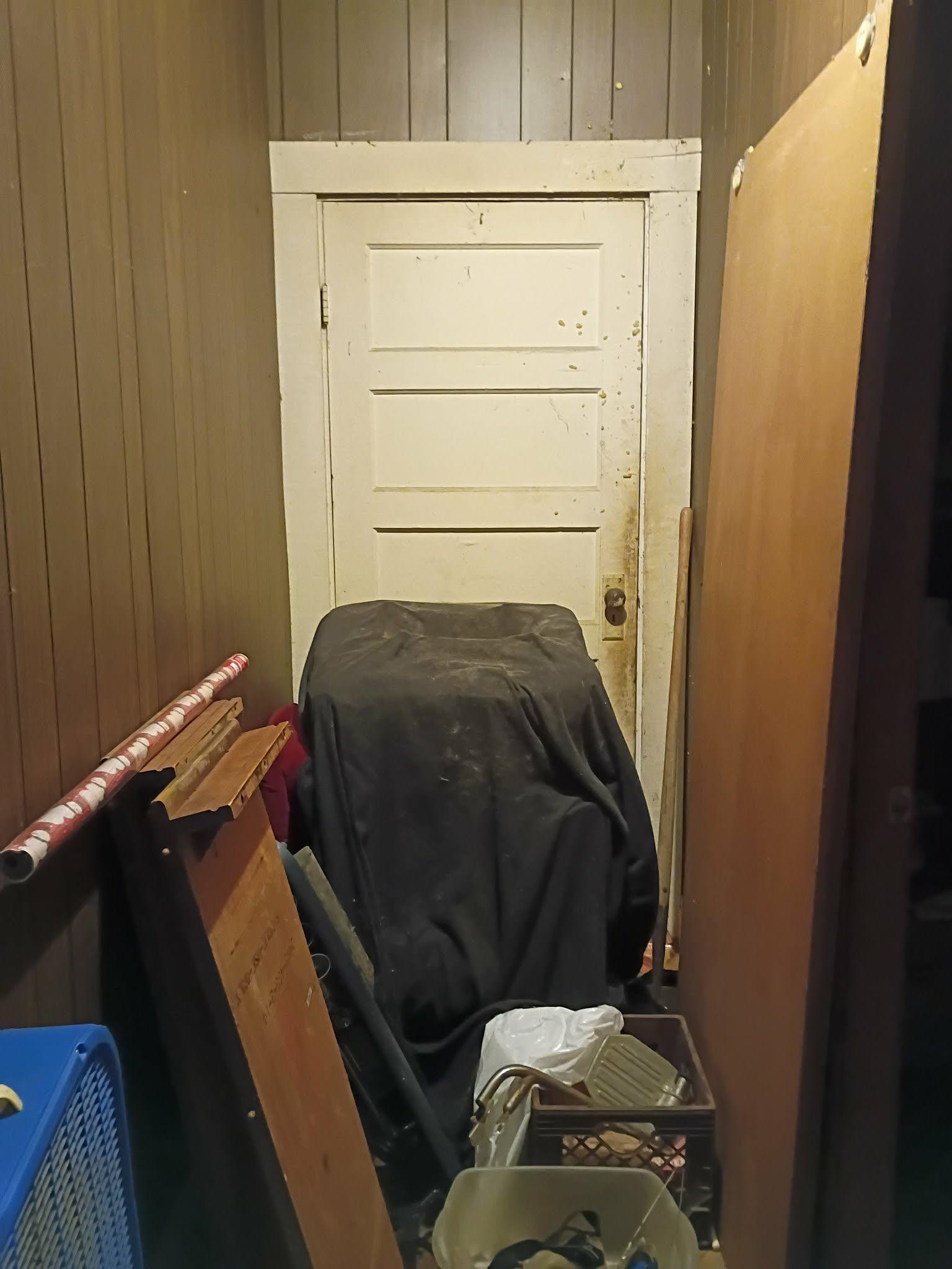 5255 Highway 30 Decatur, TN 37322 - Photo 17 of 36 Detailed view of wooden walls