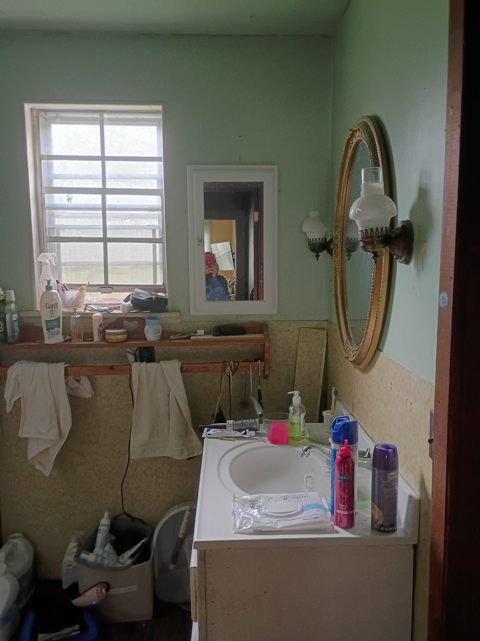 5255 Highway 30 Decatur, TN 37322 - Photo 18 of 36 Bathroom featuring vanity