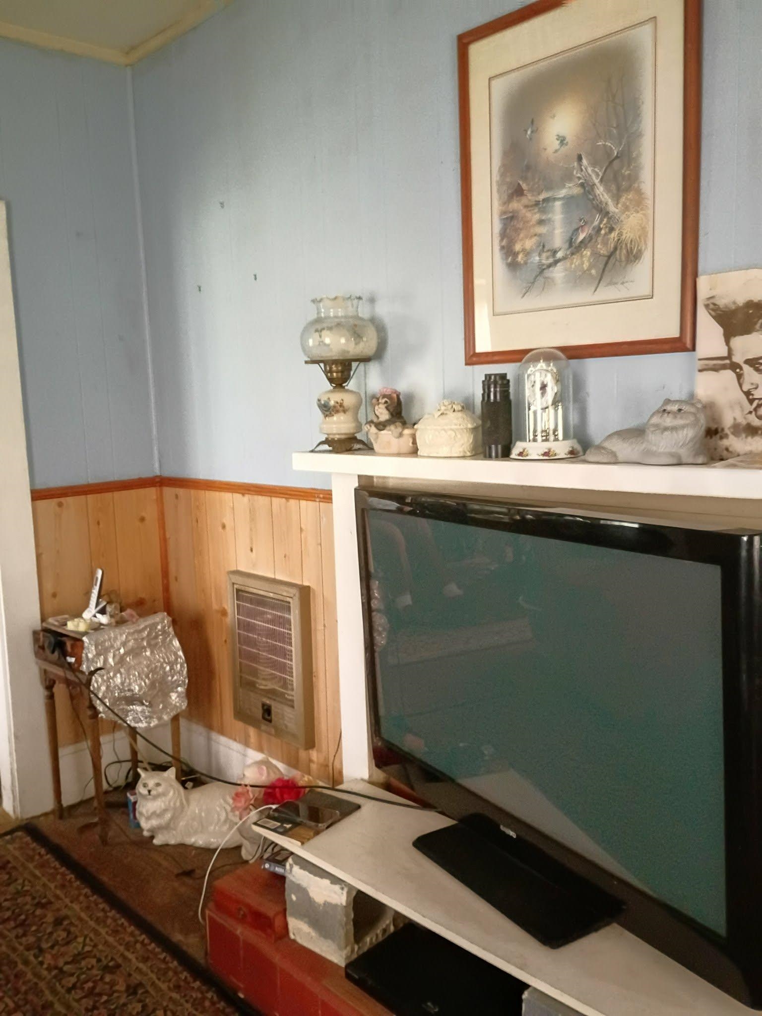 5255 Highway 30 Decatur, TN 37322 - Photo 8 of 36 Bar area featuring wood walls and heating unit