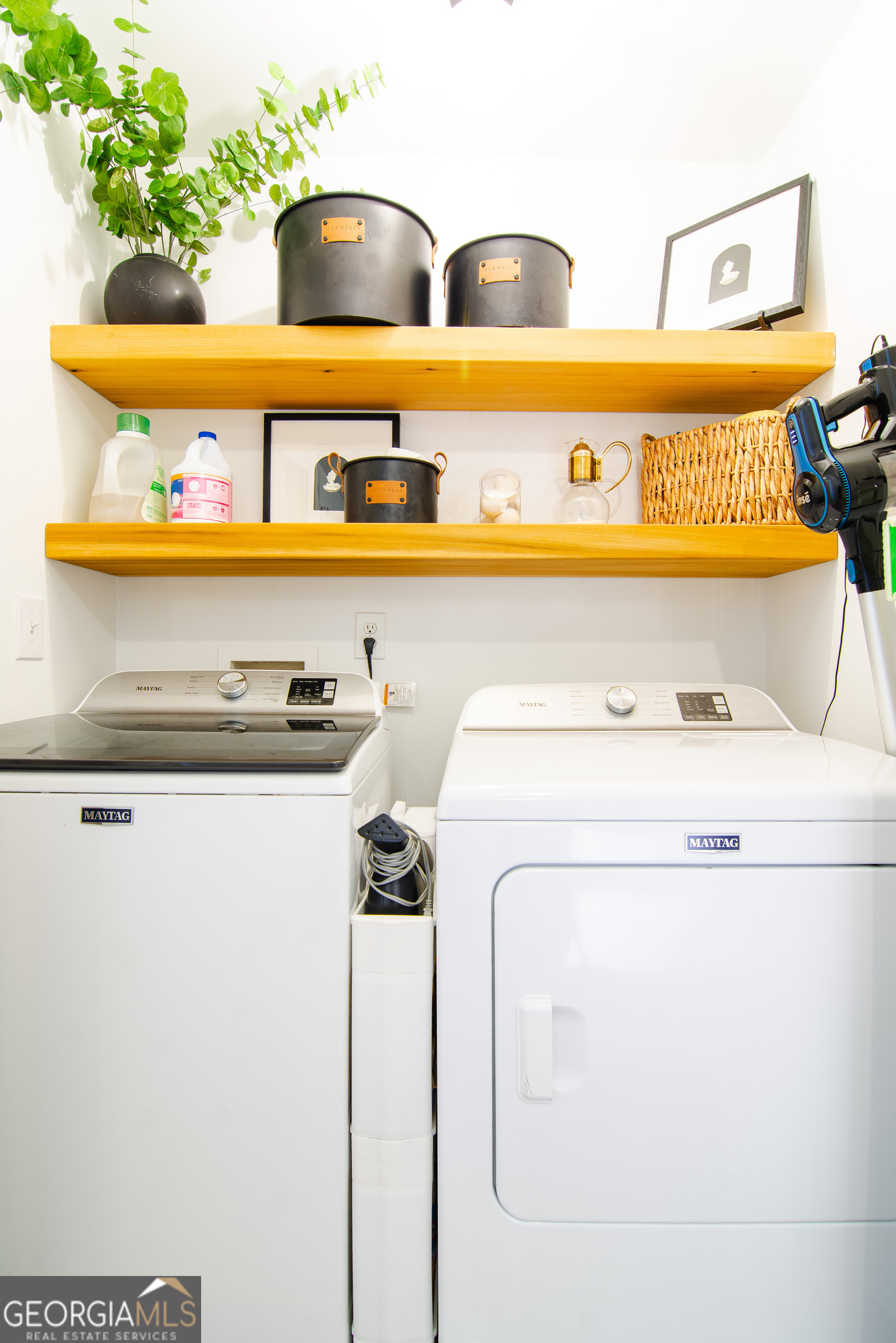 4957 Warmstone Way Southeast, Unit 15 Atlanta, GA 30339 - Photo 14 of 34 a utility room with washer and dryer