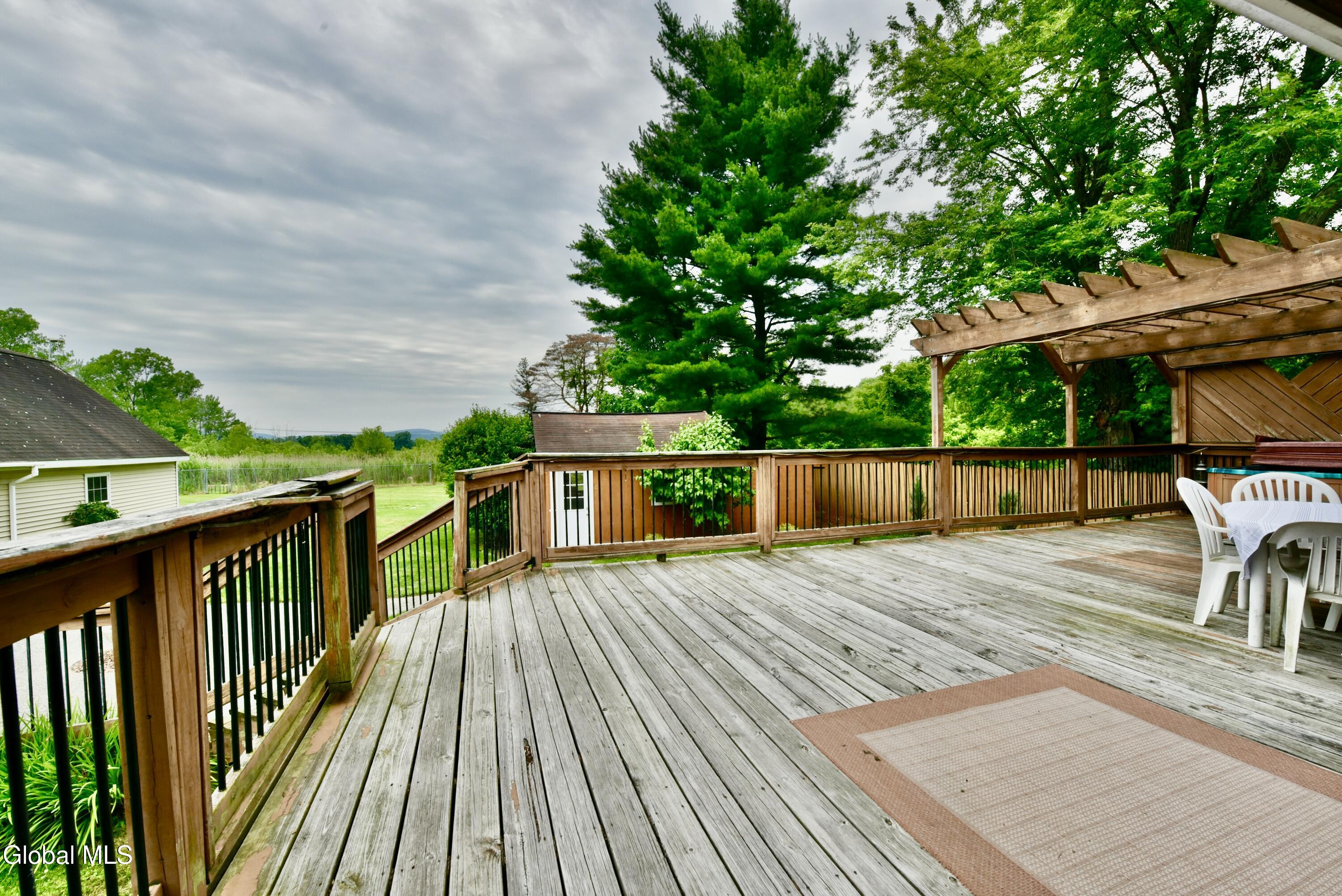 87 Lasher Road Bethlehem, NY 12158 - Photo 40 of 52 51