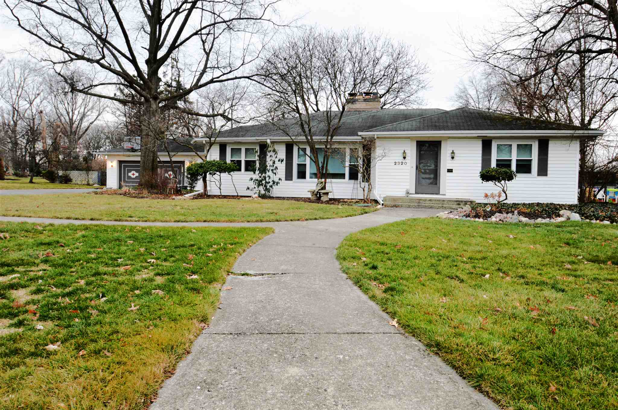 2320 Springfield Avenue Fort Wayne, IN 46805 - Photo 2 of 29 Gallery Image 2