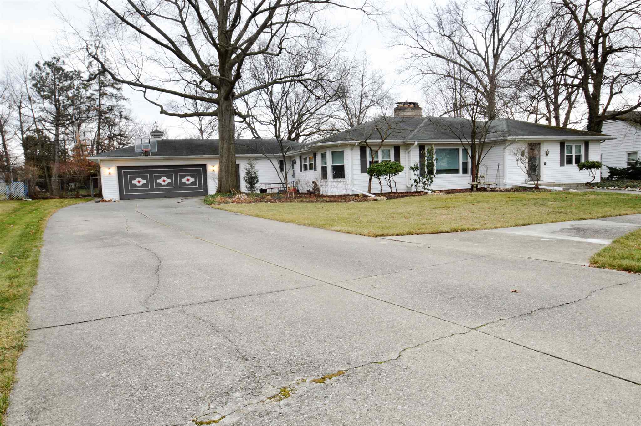 2320 Springfield Avenue Fort Wayne, IN 46805 - Photo 3 of 29 Gallery Image 3