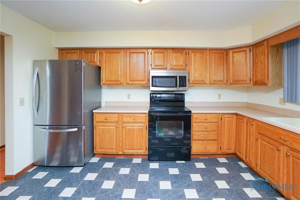 2211 Quail Lake Road Findlay, OH 45840 - Photo 9 of 49 Photo 9