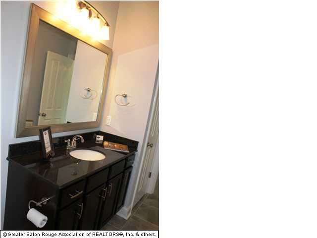 7843 Seville Court Baton Rouge, LA 70820 - Photo 5 of 10 Gallery Image 5