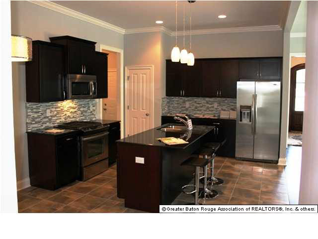 7843 Seville Court Baton Rouge, LA 70820 - Photo 6 of 10 Gallery Image 6