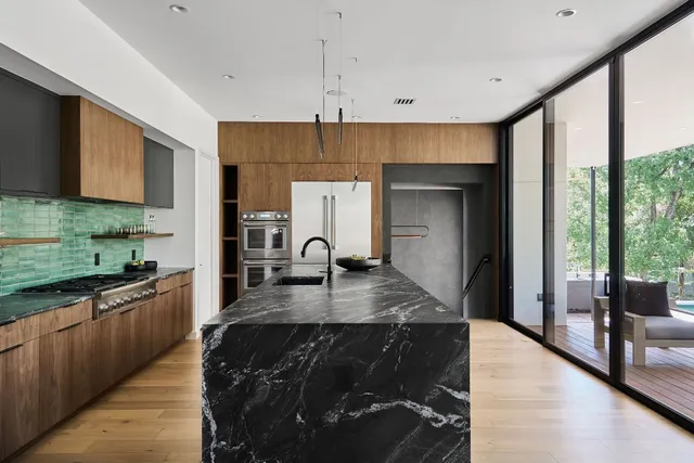 $3,900,000 | 3003 Oak Haven Drive, Austin, TX 78704