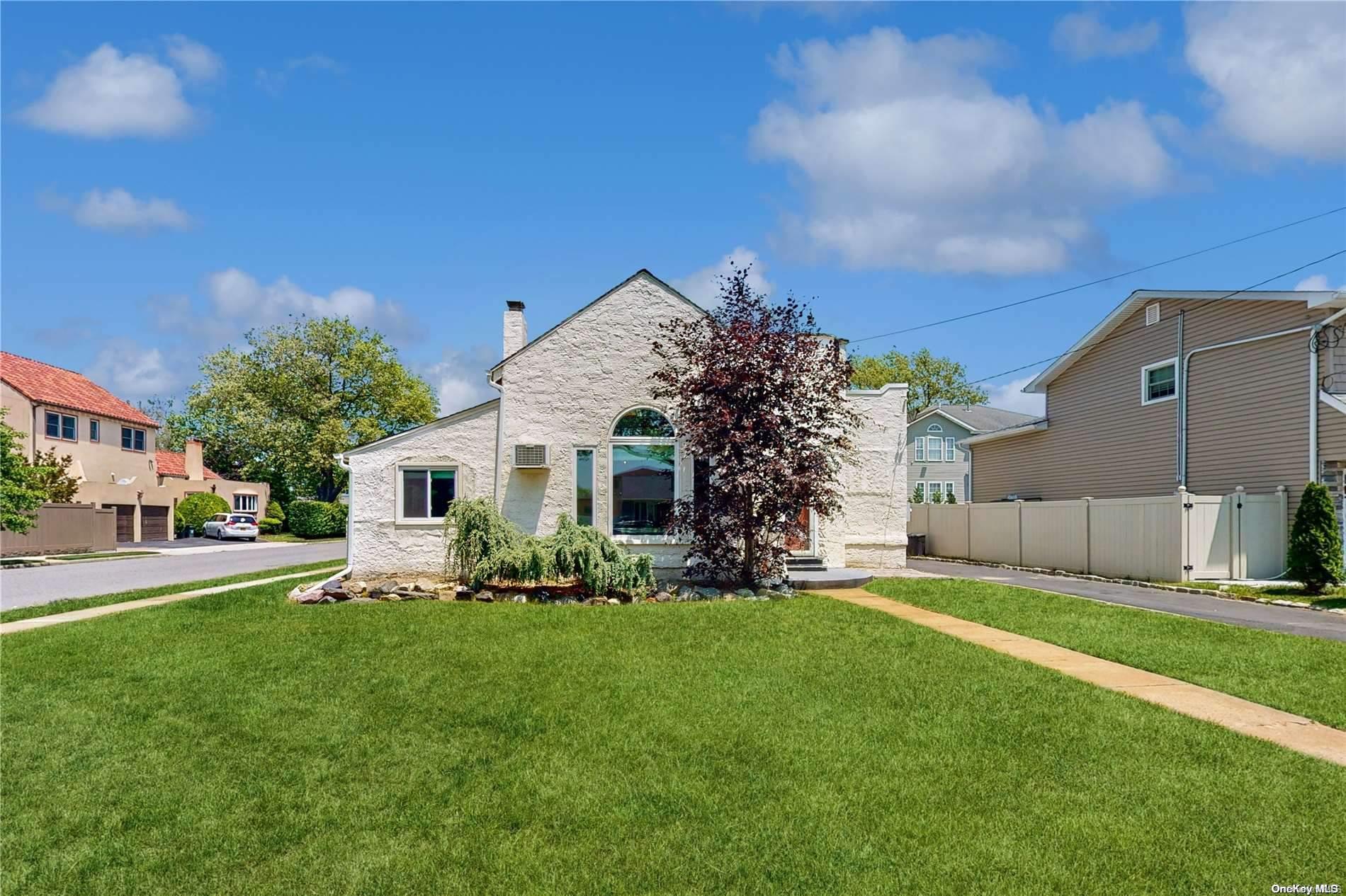 369 Frankel Boulevard Merrick, NY 11566 - Photo 1 of 1