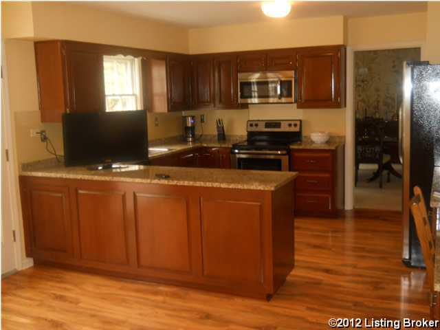 6102 Innes Trace Road Louisville, KY 40222 - Photo 2 of 20 Additional Photo