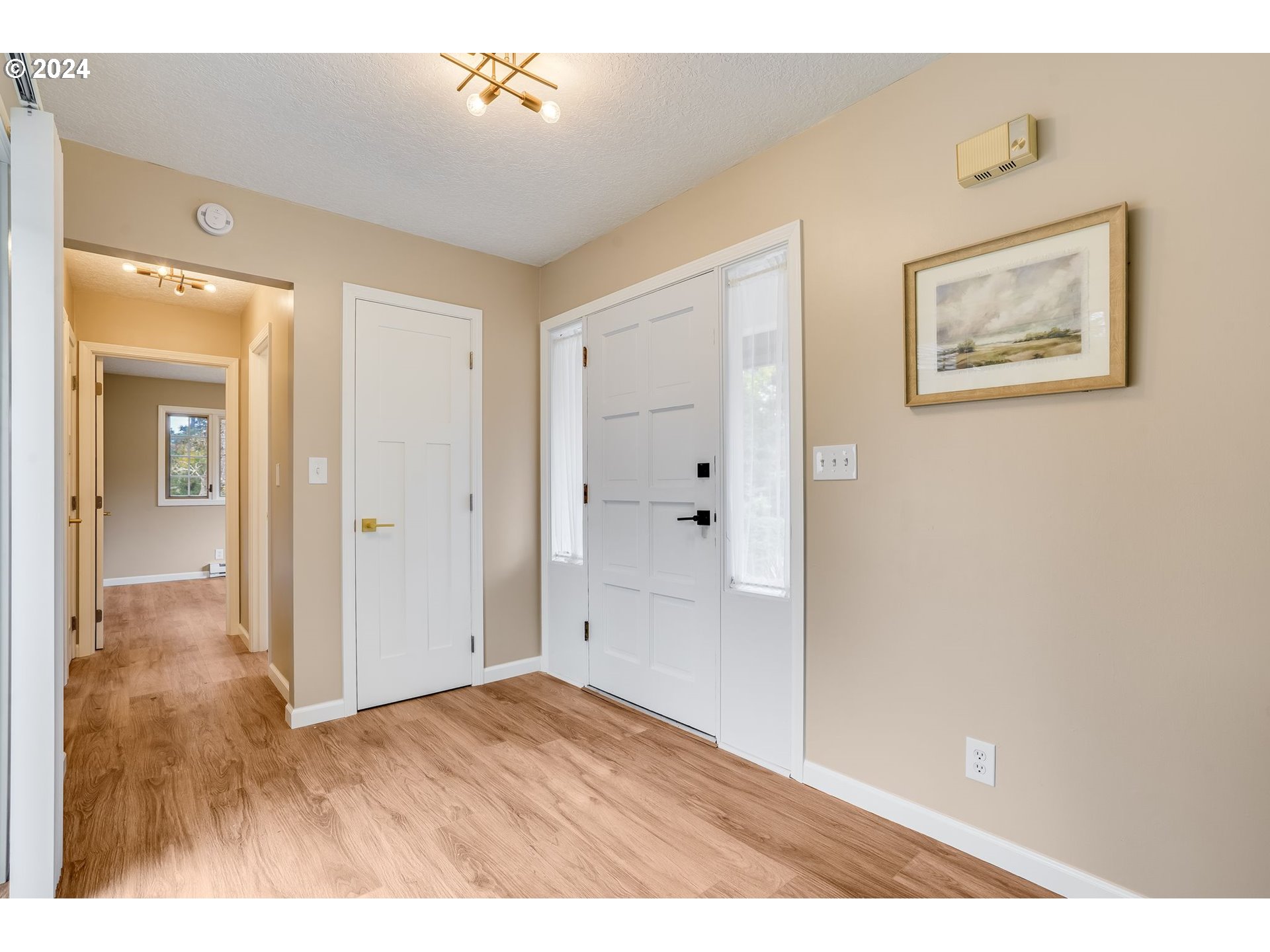 90360 Clark Road Warrenton, OR 97146 - Photo 4 of 48 Gallery Image 4