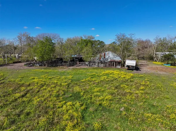 $600,000 | 1227 Avenue L, Santa Fe, TX 77510