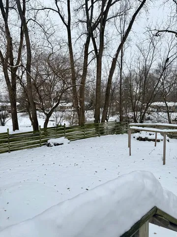 $145,000 | 1501 North Freund Avenue, McHenry, IL 60050