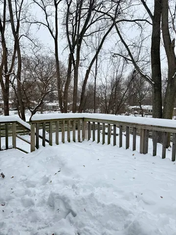 $145,000 | 1501 North Freund Avenue, McHenry, IL 60050