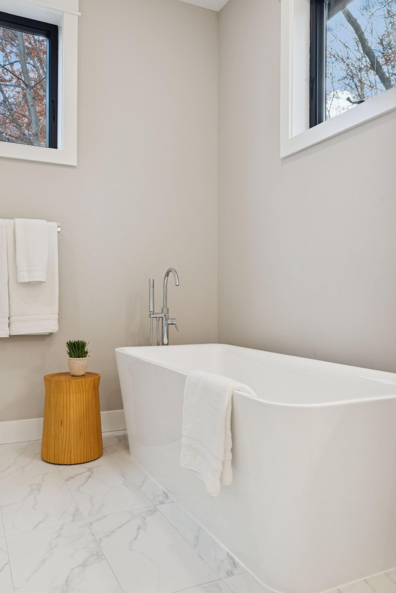 5754 Shady Oak Road, Unit 1 Minnetonka, MN 55343 - Photo 27 of 52