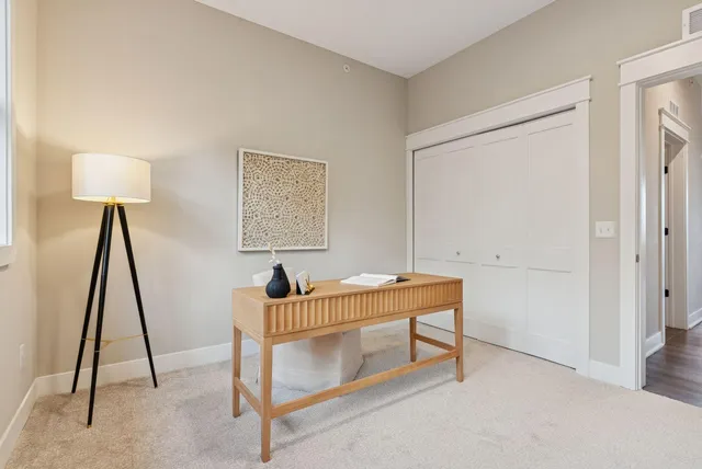 $824,900 | 5754 Shady Oak Road, Unit 1, Minnetonka, MN 55343