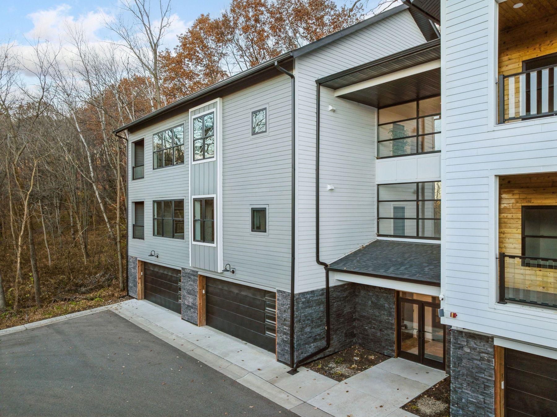 5754 Shady Oak Road, Unit 1 Minnetonka, MN 55343 - Photo 46 of 52