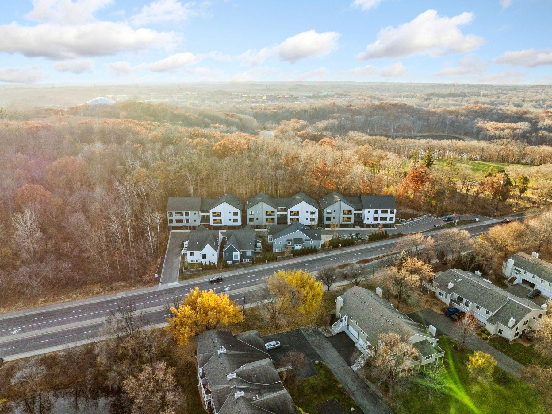 5754 Shady Oak Road, Unit 1 Minnetonka, MN 55343 - Photo 48 of 52