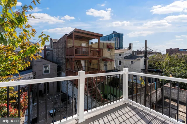 $899,999 | 919 Stiles Street, Baltimore, MD 21202