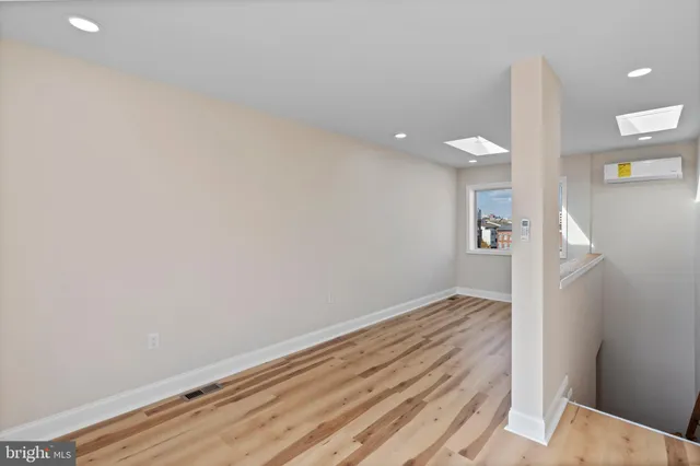 $899,999 | 919 Stiles Street, Baltimore, MD 21202