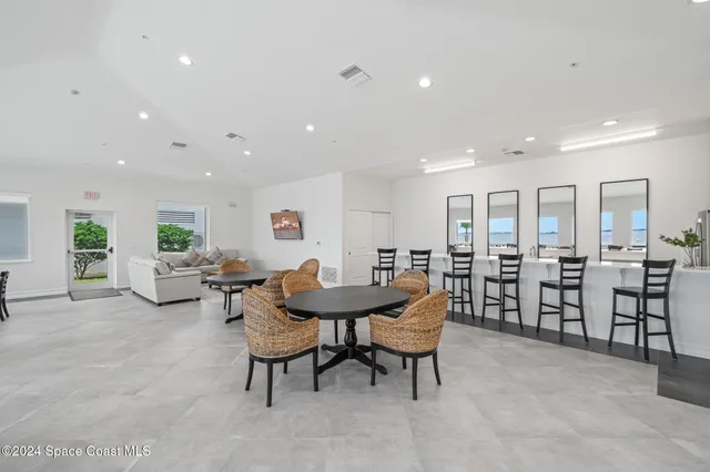 $910,000 | 1465 South Harbor City Boulevard, Unit 701, Melbourne, FL 32901