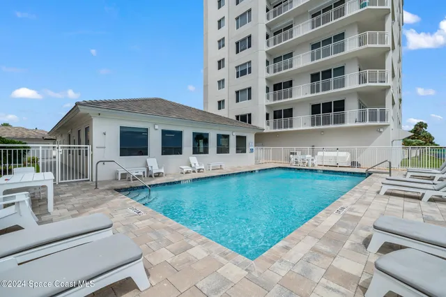 $910,000 | 1465 South Harbor City Boulevard, Unit 701, Melbourne, FL 32901