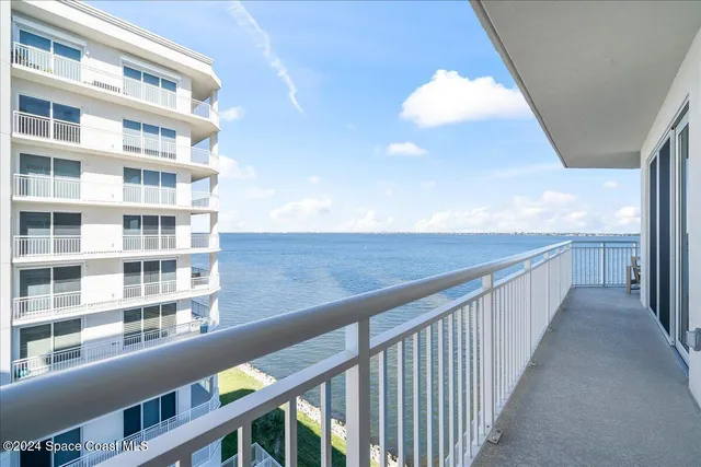$910,000 | 1465 South Harbor City Boulevard, Unit 701, Melbourne, FL 32901