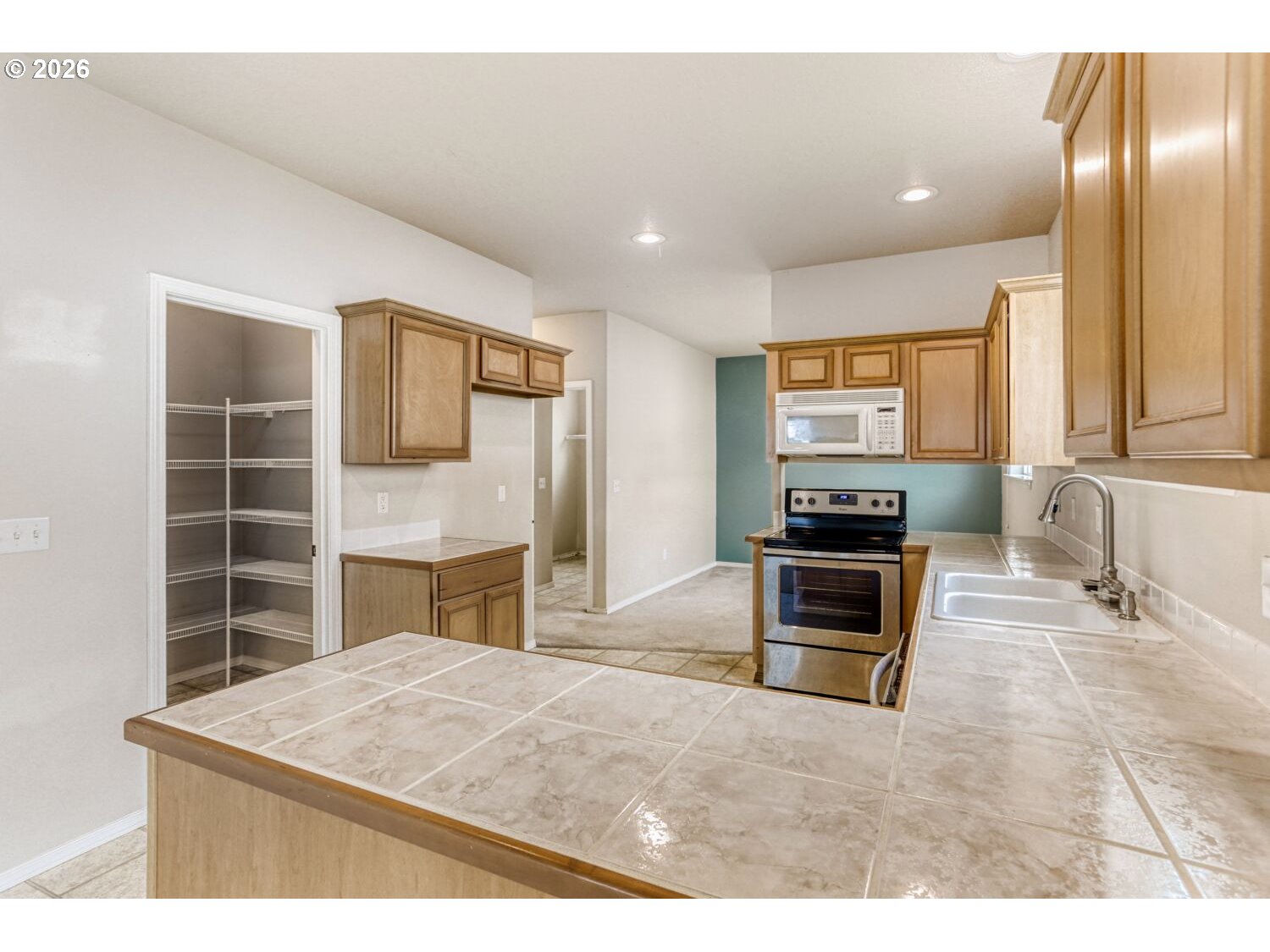 100 Southwest Horton Way Beaverton, OR 97006 - Photo 4 of 21