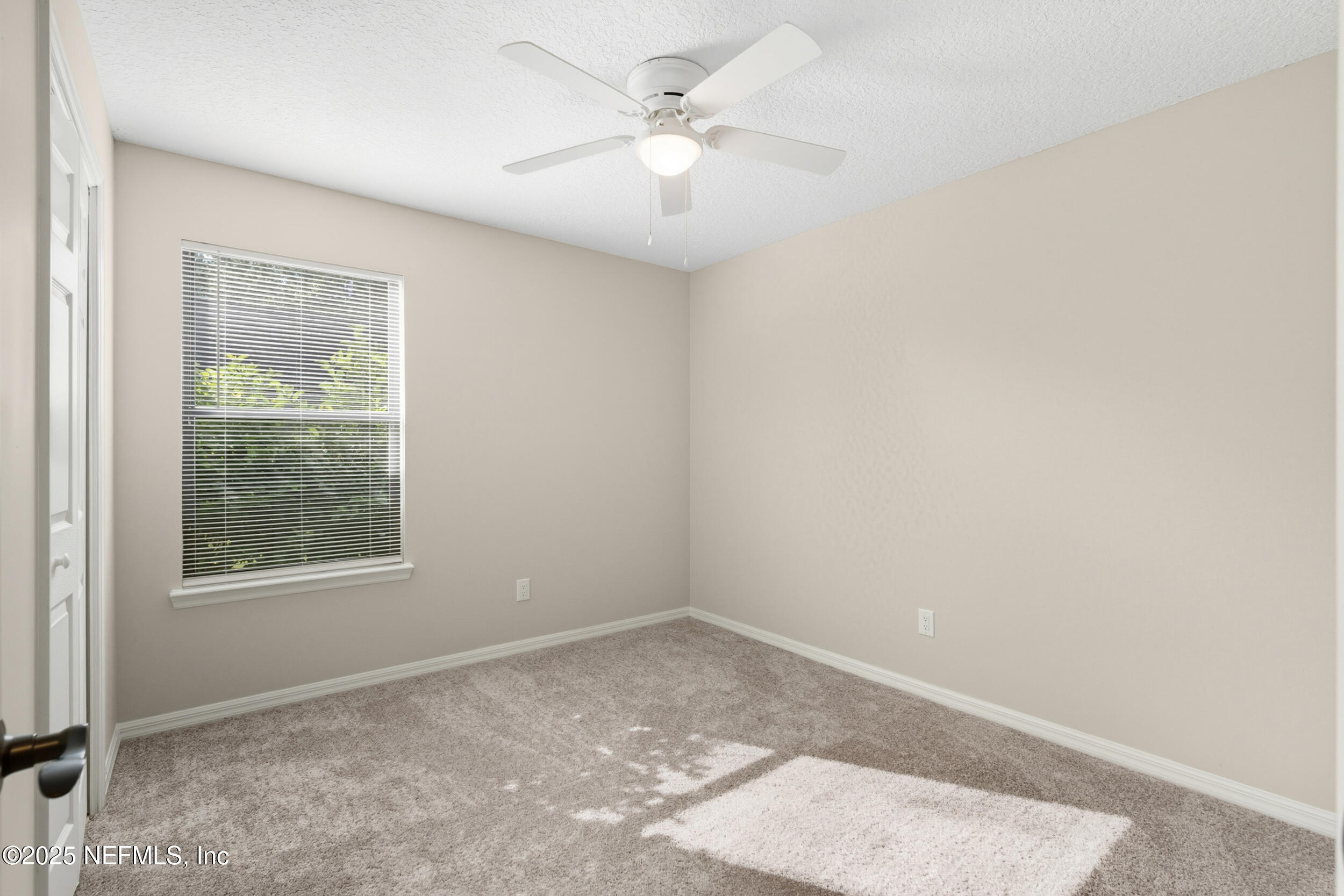 1880 Hollars Place Middleburg, FL 32068 - Photo 16 of 36 16_homeprimemedia-16