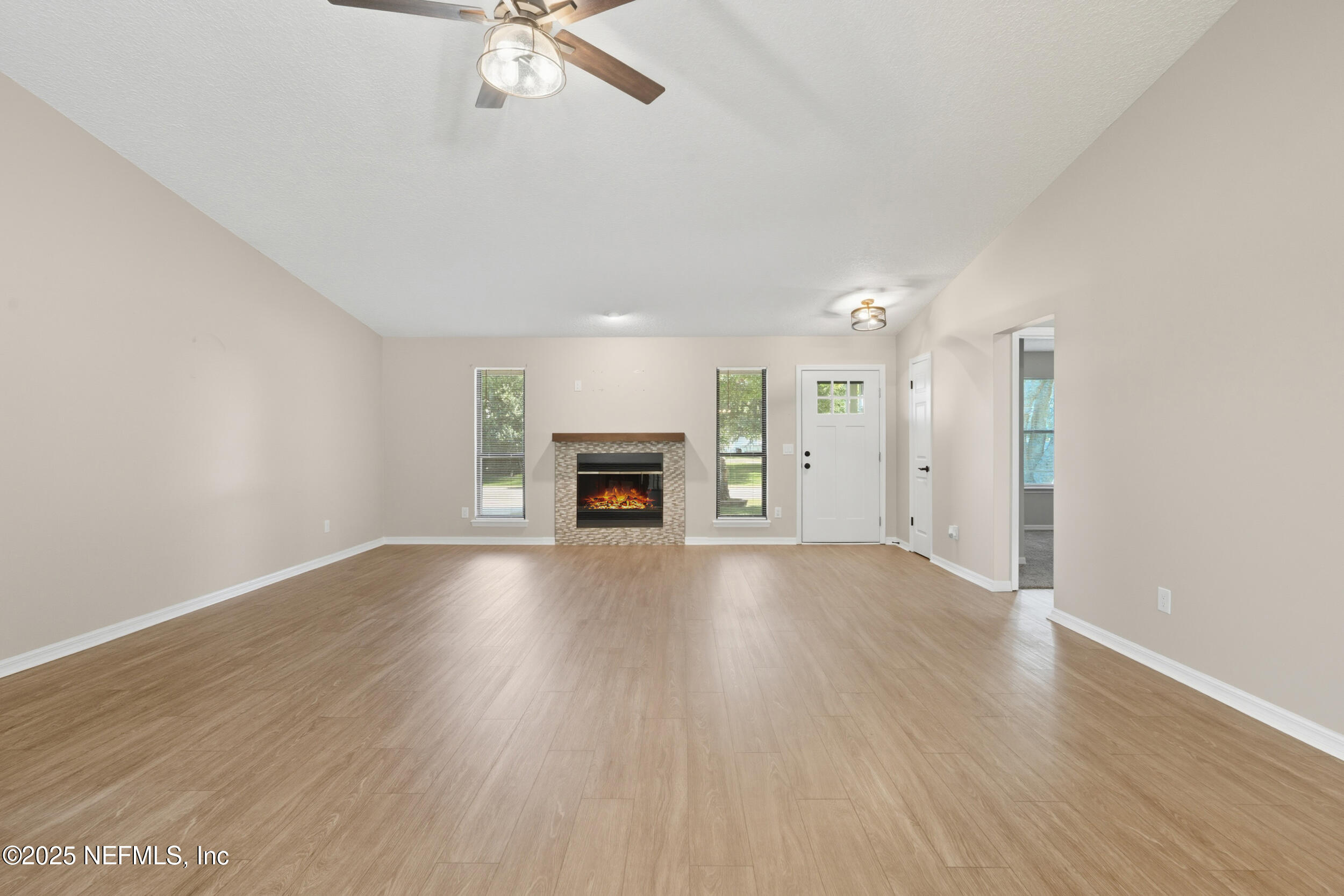 1880 Hollars Place Middleburg, FL 32068 - Photo 7 of 36 7_homeprimemedia-07